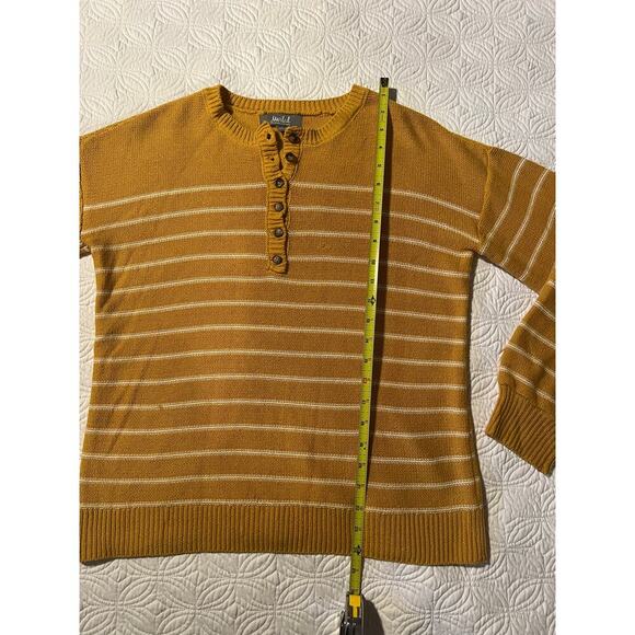 Cute yellow striped sweater by Marled
Size small 
Good condition - Picture 6 of 8